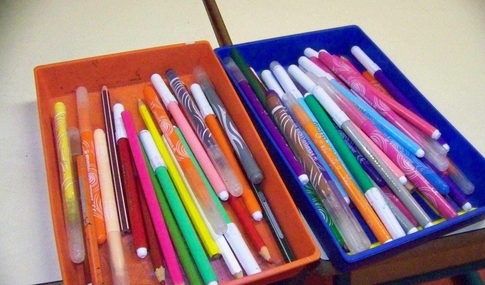 Felt tips in art classroom 1