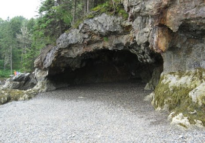 Sand point cave